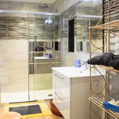 Venus Apartment Lunel (Herault)