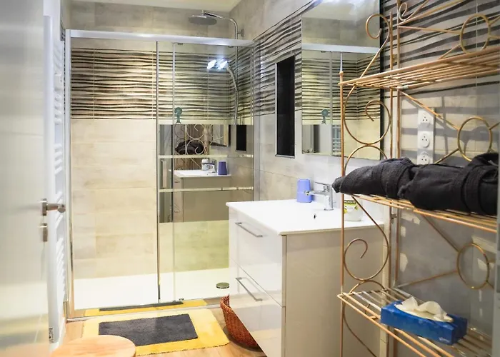 Venus Apartment Lunel (Herault)